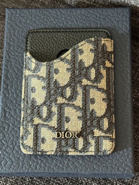 dior magsafe wallet